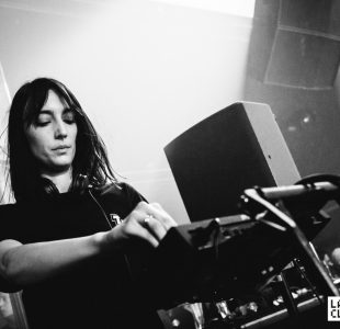 Dj Review DGTL Santiago Edition – Amelie Lens